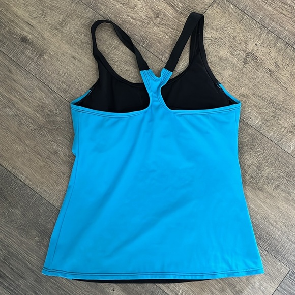 Nike Women's Black and Blue Swim Top - Picture 4 of 8